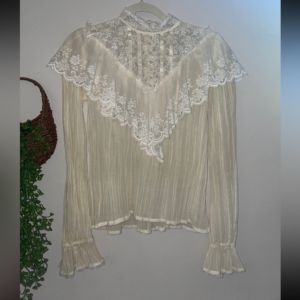 Gunne Sax blouse